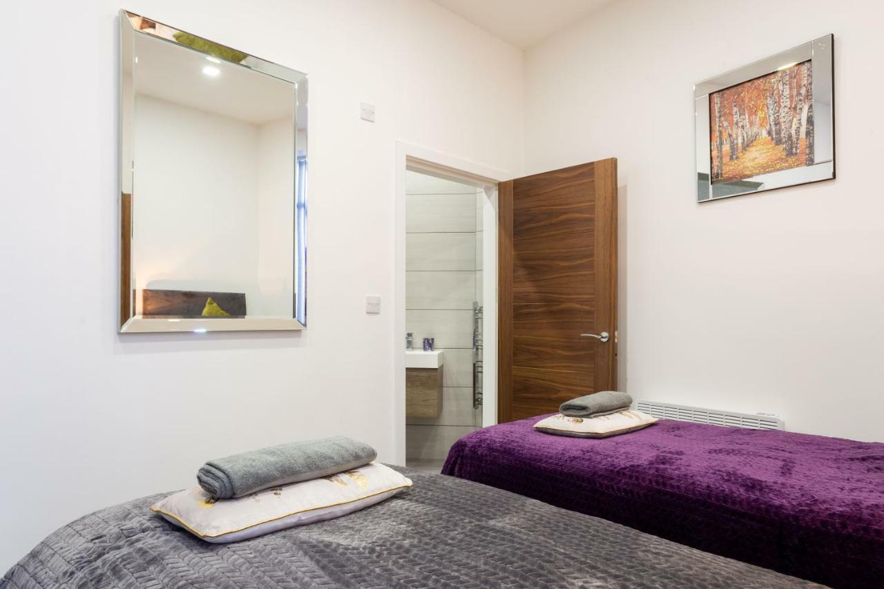 Ellerby Apartment *